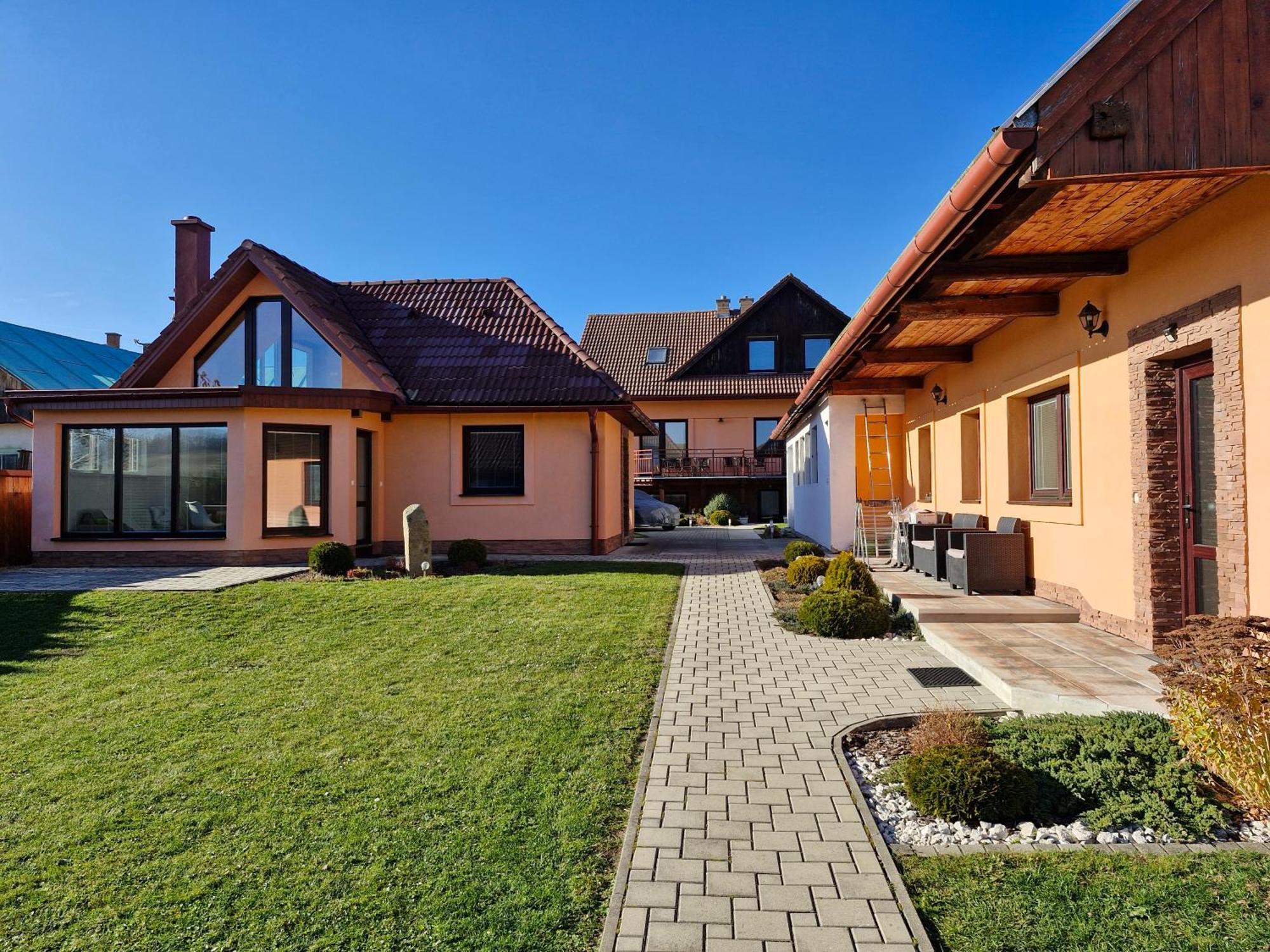 Sarmir Apartmany Bobrovec Buitenkant foto
